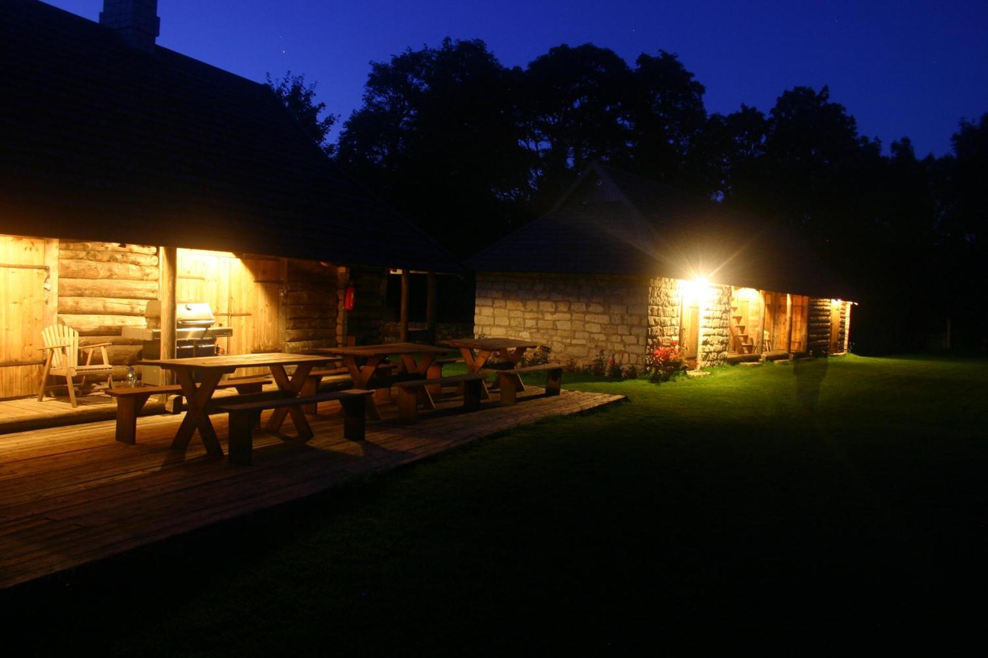 Anni Tourism Farm Villa Tammese Exteriör bild