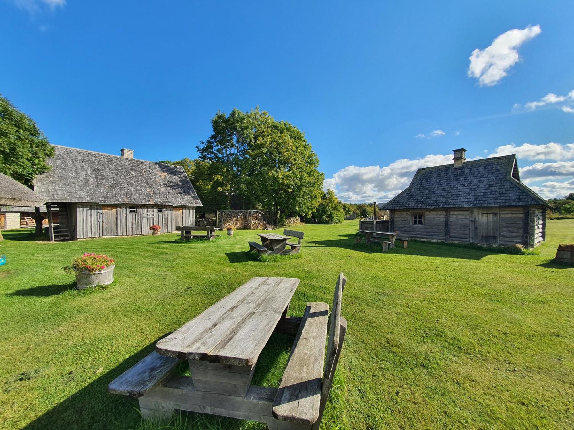 Anni Tourism Farm Villa Tammese Exteriör bild