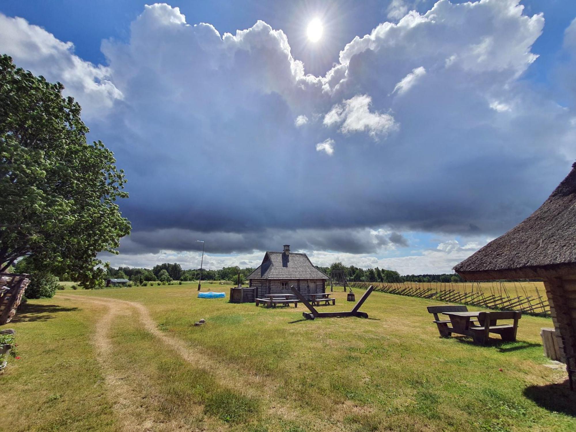 Anni Tourism Farm Villa Tammese Exteriör bild